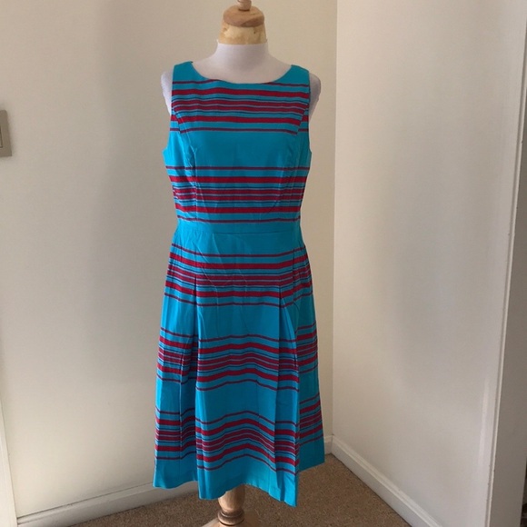 Talbots Dresses & Skirts - Talbots SZ 12,vibrant blue combo pleated boat neck cotton dress.
